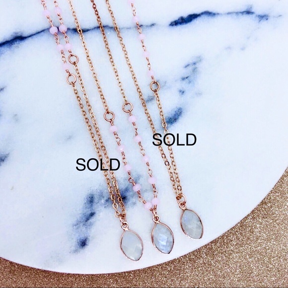 💕SOLD OUT💕Rose Gold Moonstone & Quartz Necklace - Picture 5 of 5